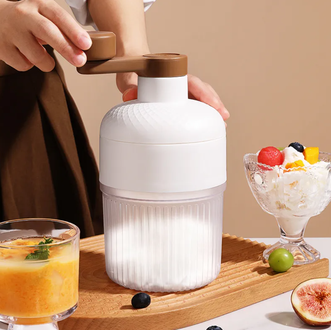 Manual Hand-Crank Ice Crusher for Home Use
